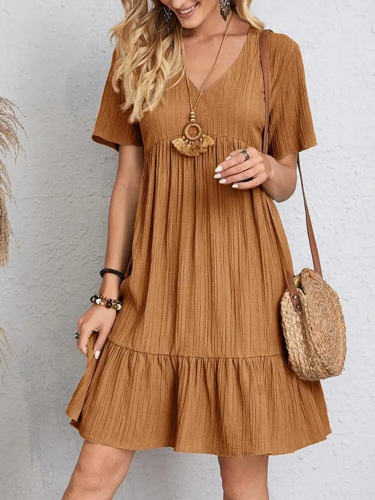 Vestido Corto Evasé con Volantes y Escote en V