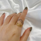 Anillo Abierto Doble en V Ajustable