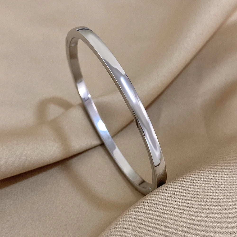 Brazalete Rígido Liso de Acero Inoxidable